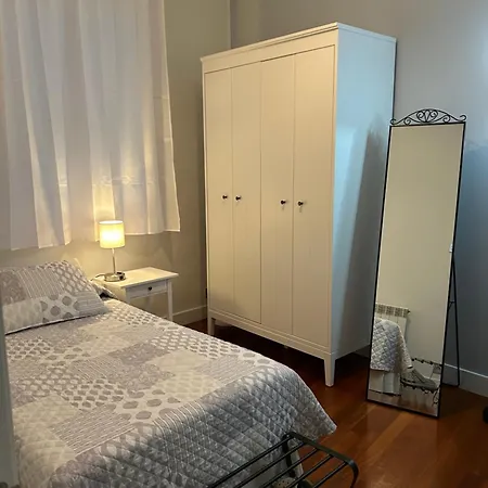 Проживание в семье Lianegm Бильбао