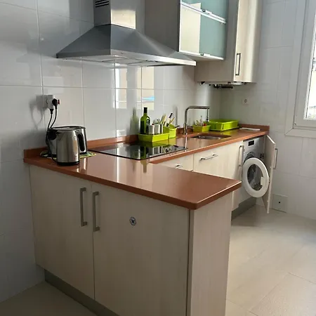 Lianegm ホームステイ ビルバオ