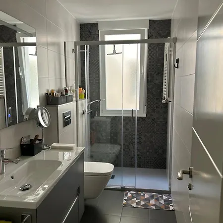 Lianegm ホームステイ *